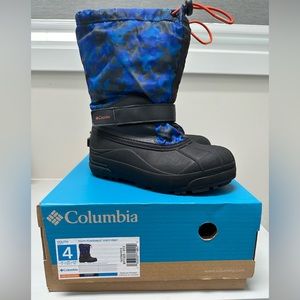 Boys youth 4 waterproof snow boots